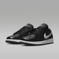 Nike Air Jordan 1 Low жіноча Кросівки колір чорний