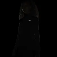 Nike Swift Element жіноча UV Protection 1/4-Zip Running Top колір чорний