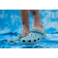Шльопанці Crocs Classic Clog 10001-4ST - Блакитні