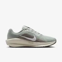 Nike Downshifter 13 мужские Road Running Кроссовки цвет серый