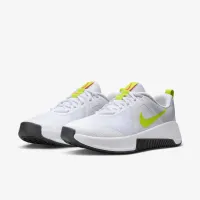 Nike MC Trainer 3 жіноча для тренування Кросівки колір білий