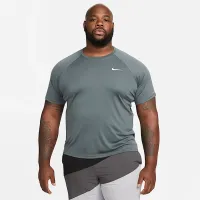 Nike Essential Dri-FIT мужские Short-Sleeve Swim Hydroguard (Extended Size) цвет серый