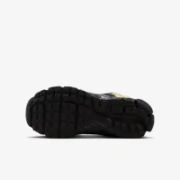 Nike Vomero 5 Big дитячі Кросівки with Reflective Accents колір чорний