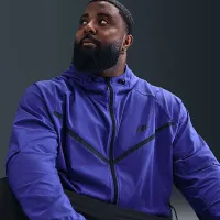 Nike Tech чоловічі Woven Куртка колір фіолетовий