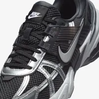 Nike V2K Run жіноча Кросівки колір чорний