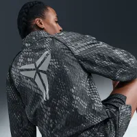 Nike Kobe женская Lightweight Woven Куртка цвет черный