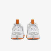 Nike Team Hustle D 11 Big дитячі баскетбольні Кросівки колір білий