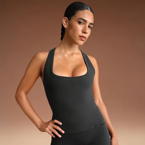 NikeSKIMS Vintage Seamless жіноча Racerback Tank Top колір чорний