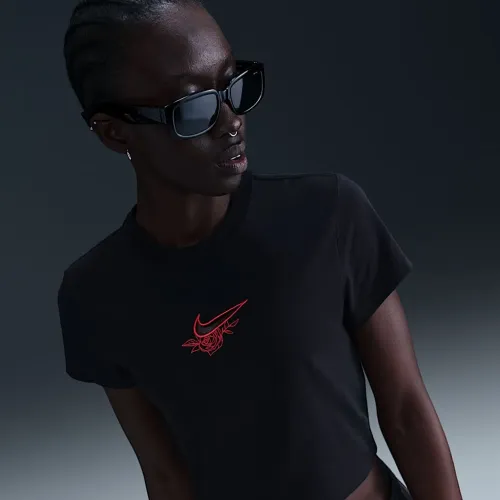 Nike Sportswear Chill Knit жіноча Slim Cropped футболка колір чорний