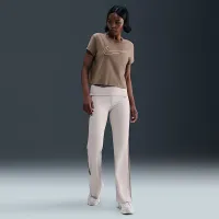 Nike Sportswear жіноча Short-Sleeve Graphic футболка колір коричневий