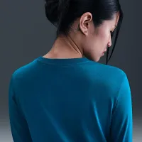 Nike Sportswear Club жіноча Long-Sleeve футболка блакитний