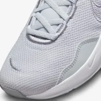 Nike Legend Essential 3 Next Nature жіноча для тренування Кросівки колір сірий