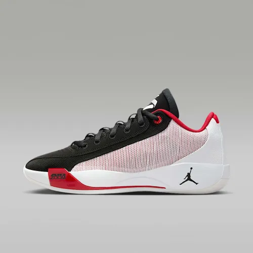 Nike Luka .77 