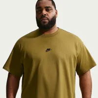 Nike Sportswear Premium Essentials мужские футболка цвет коричневый