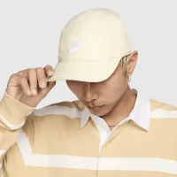 Nike Fly Unstructuцвет красный Futura Cap цвет коричневый