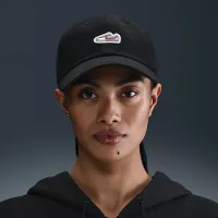 Nike Club Unstructuколір червоний Cortez Patch Cap колір чорний