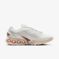 Nike Air Max Dn Tech жіноча Кросівки колір білий