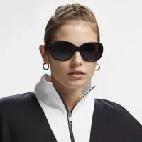 Nike Audacious Sunglasses колір чорний