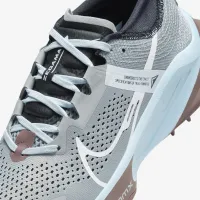 Nike Zegama женская Trail Running Кроссовки цвет серый