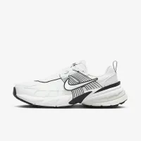 Nike V2K Run жіноча Кросівки колір білий