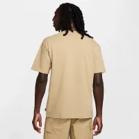 Nike Sportswear Premium Essentials мужские футболка цвет коричневый