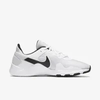 Nike Legend Essential 2 чоловічі для тренування Кросівки колір сірий