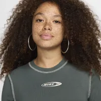 Nike Sportswear Chill Knit жіноча Slim Cropped футболка колір зелений