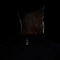Nike Stride мужские Dri-FIT ADV Short-Sleeve Running Top цвет черный