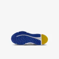 Nike Cosmic Runner Little дитячі Кросівки колір білий