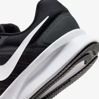 Nike Run Swift 3 мужские Road Running Кроссовки (Extra Wide) цвет черный