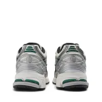 Кроссовки New Balance M1906REU - Серебряные