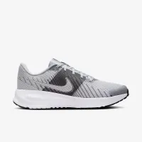Nike Run Defy чоловічі Road Running Кросівки колір сірий