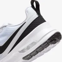 Nike Air Max Nuaxis чоловічі Кросівки колір білий