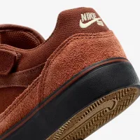 Nike SB Malor Little детские Skate Кроссовки цвет коричневый