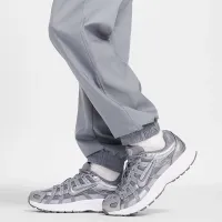 Nike Sportswear Club Big дитячі Woven Joggers колір сірий