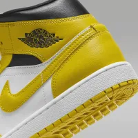 Nike Air Jordan 1 Mid женская Кроссовки цвет белый