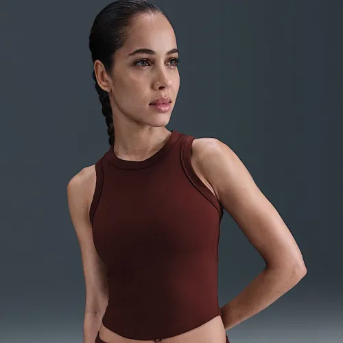 Nike One Fitted женская Dri-FIT Cropped Tank Top цвет красный