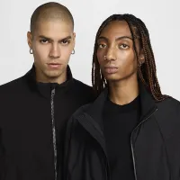 Nike Every Stitch Consideцвет красный Computational Track Куртка цвет черный