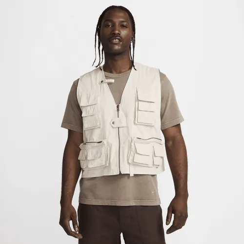 Nike Life чоловічі Utility Vest колір коричневий