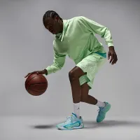 Nike Luka 4 