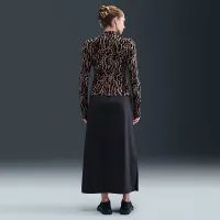 Nike Sportswear Chill Knit жіноча Slim Long-Sleeve футболка колір чорний