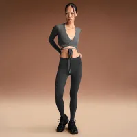NikeSKIMS Weightless Layers женская Long-Sleeve Wrap Top цвет серый