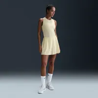 Nike Victory женская Dri-FIT Tennis Tank Top цвет коричневый