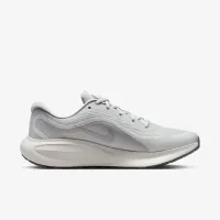 Nike Journey Run чоловічі Road Running Кросівки колір білий