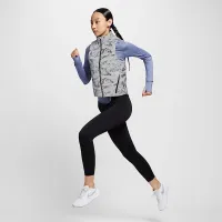 Nike Swift жіноча Therma-FIT ADV Reflective Running Vest колір сірий