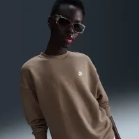Nike Sportswear Club Fleece женская Loose Crew-Neck свитшот цвет коричневый