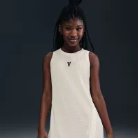 Nike Kobe Big детские (Girls') Pleated Костюм цвет белый