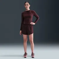Nike One Fitted жіноча Dri-FIT Long-Sleeve Top колір червоний
