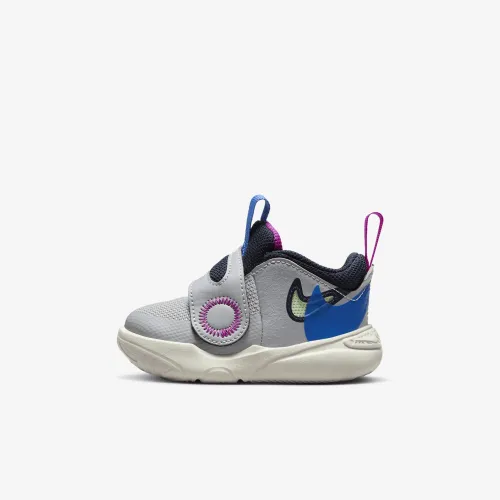 Nike Team Hustle D 11 SE Baby/Toddler Кроссовки цвет серый