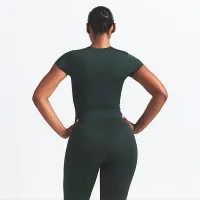 NikeSKIMS Matte женская Padded Baby футболка цвет зеленый